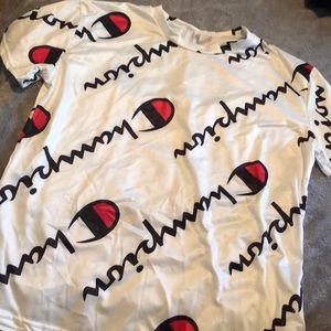 Champion active shirt